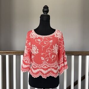 Solitaire Anthropologie Embroidered Boho Coral Scalloped Top Small Coquette